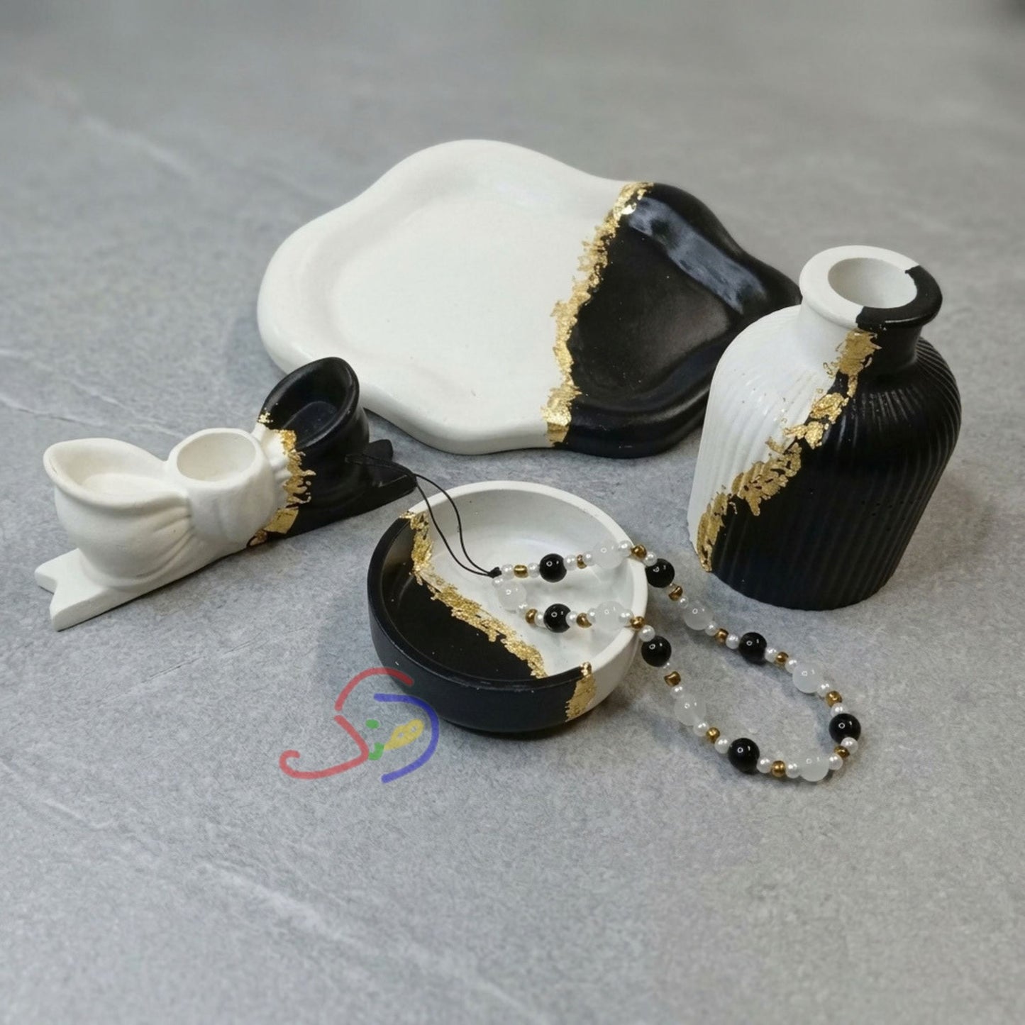 Monochrome Luxe Concrete Gift Set