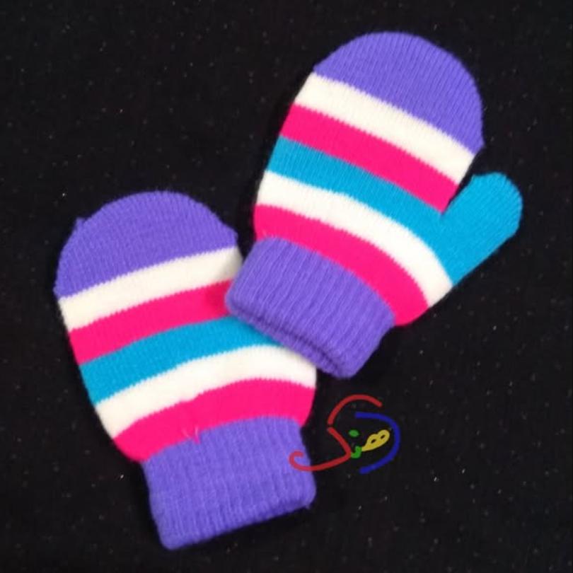 Knitted Mittens