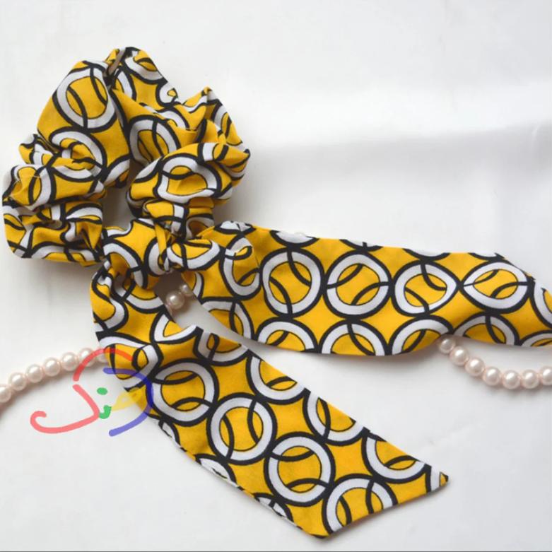 Bow Scrunchie (Circles)