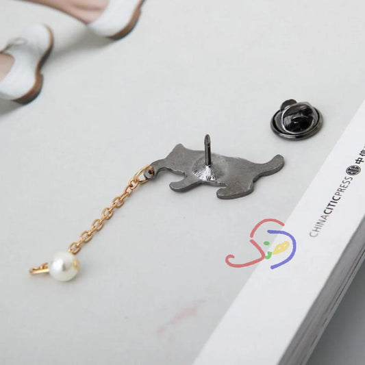 Cute Cat Brooch Pin