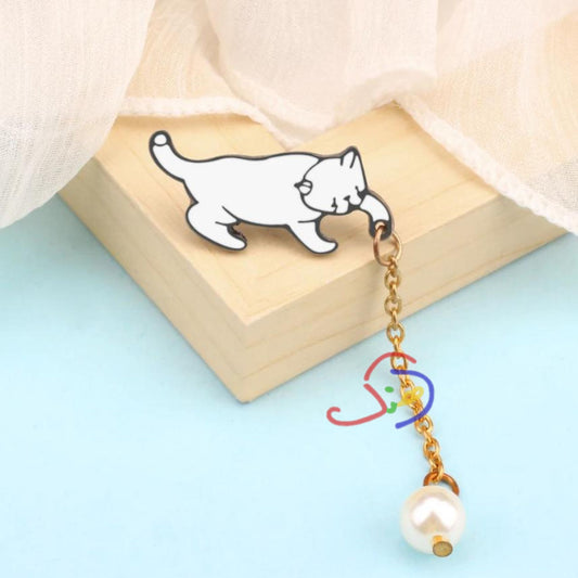 Cute Cat Brooch Pin