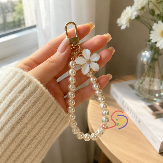 Floral Pearly Keychain