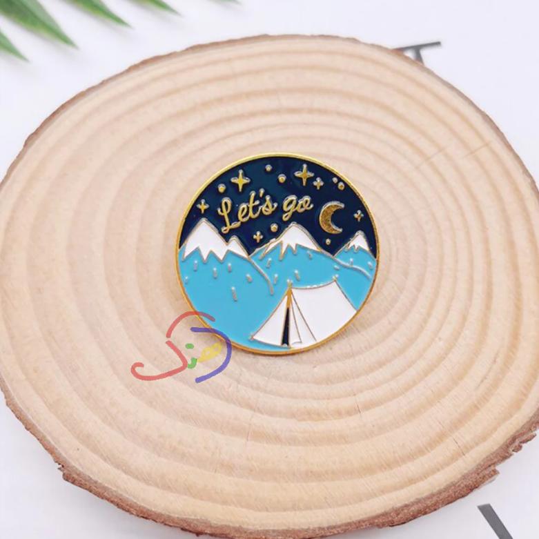 Travel Lover Brooch