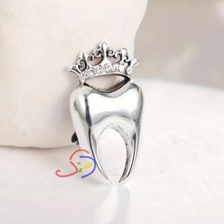 Bold Crowned Tooth