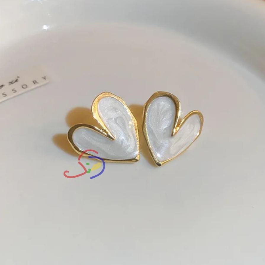 Heart Studs