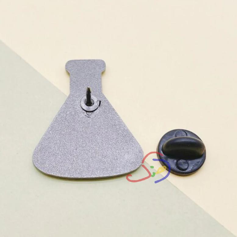 Lab Brooch Pin