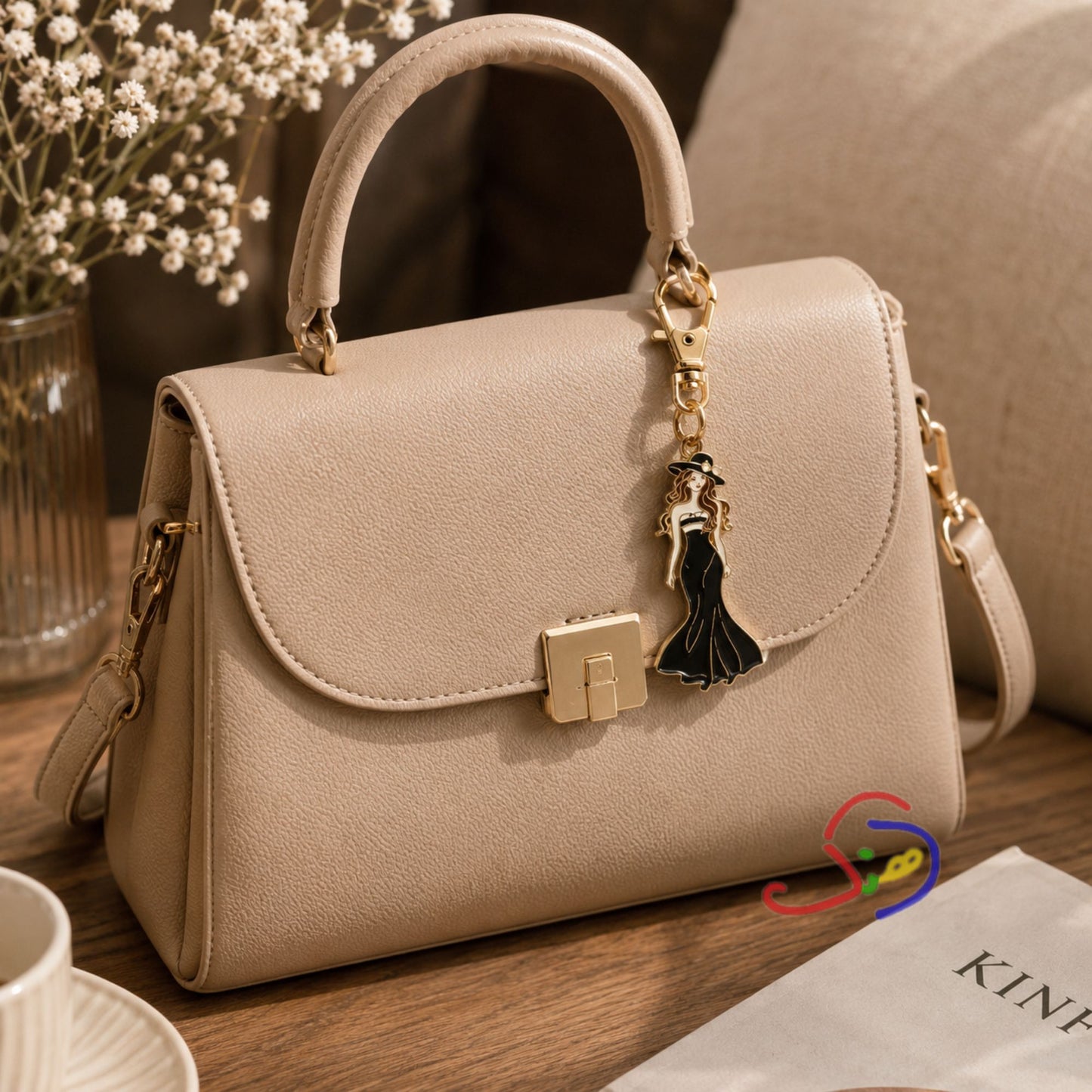 Fashion Girl Hanging