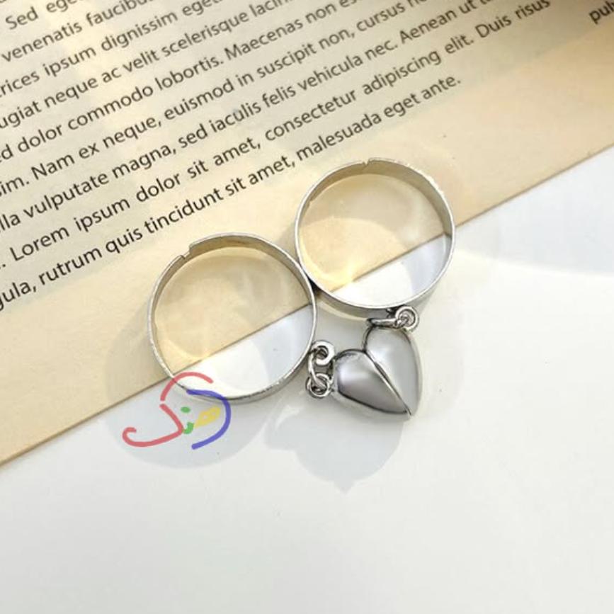 Magnetic Heart Rings