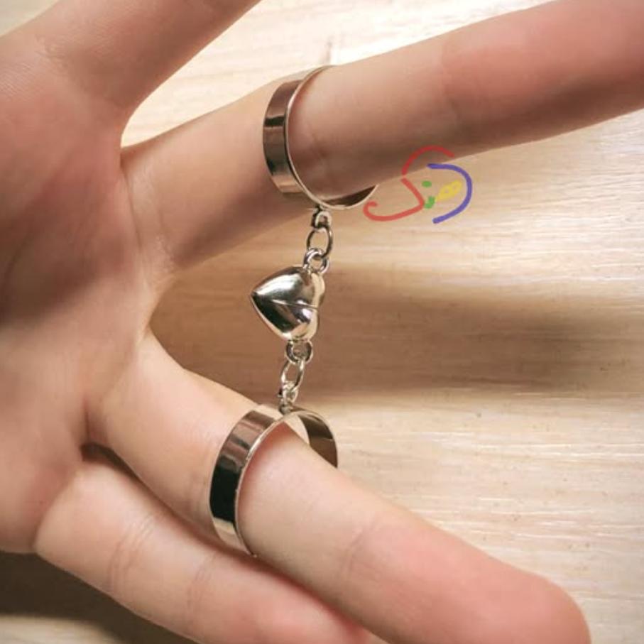 Magnetic Heart Rings