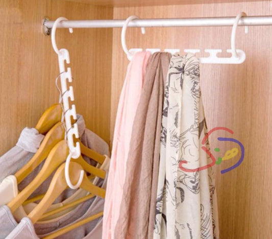 Space Saving Magic Hanger