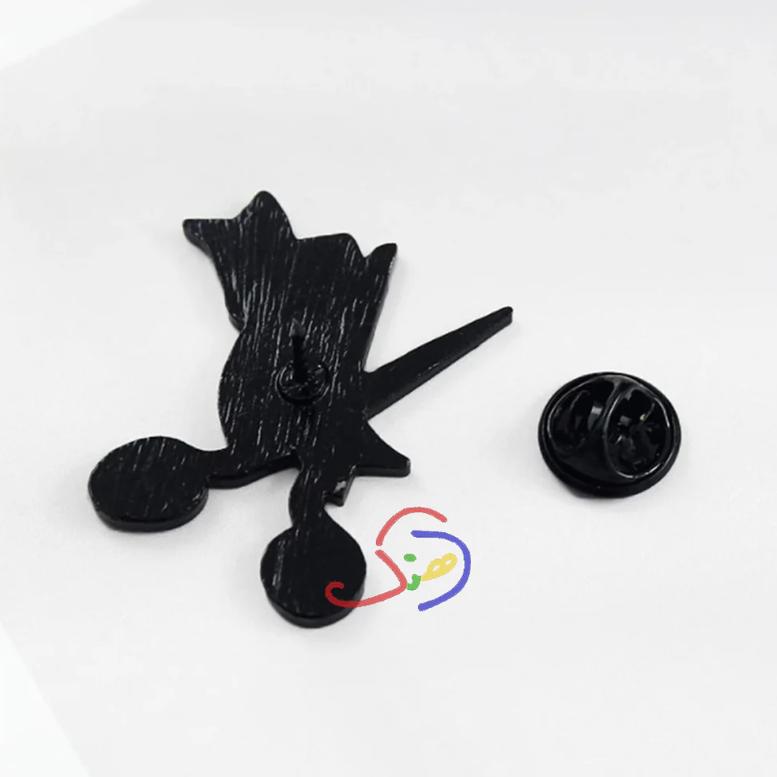 Maker Brooch Pin