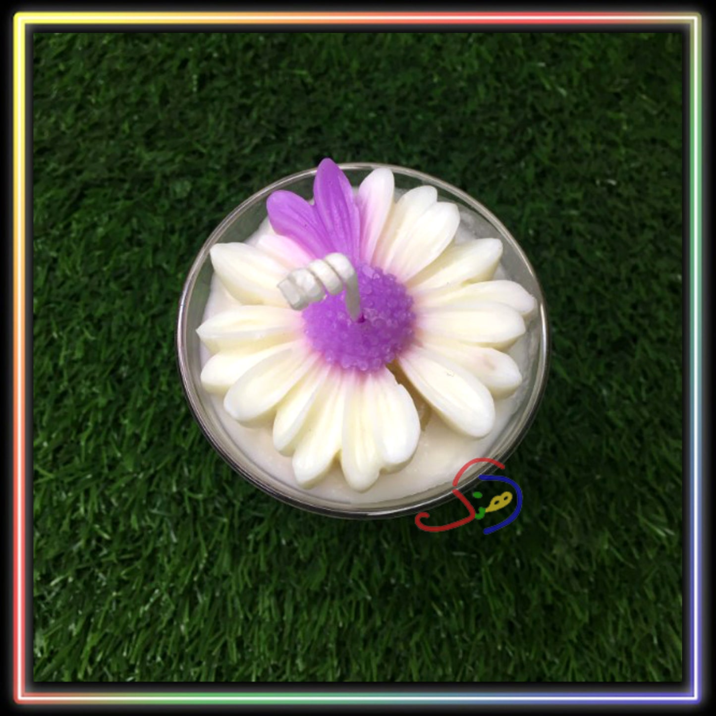 Marbled Daisy Candle