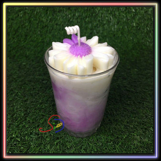 Marbled Daisy Candle