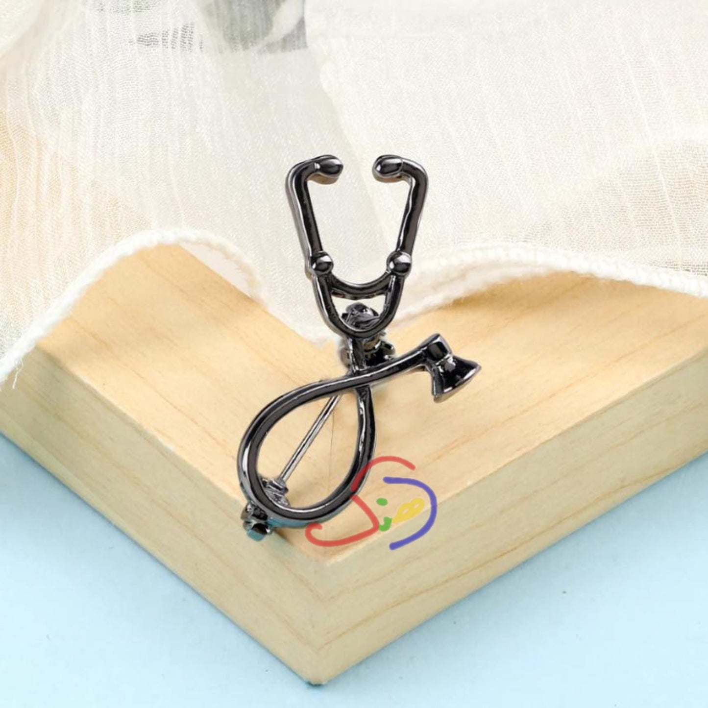 Stethoscope Brooch (Matte)