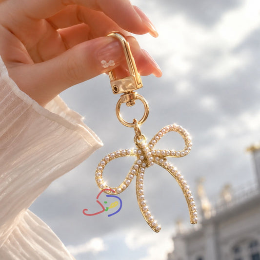 Delicate Pearly Charm