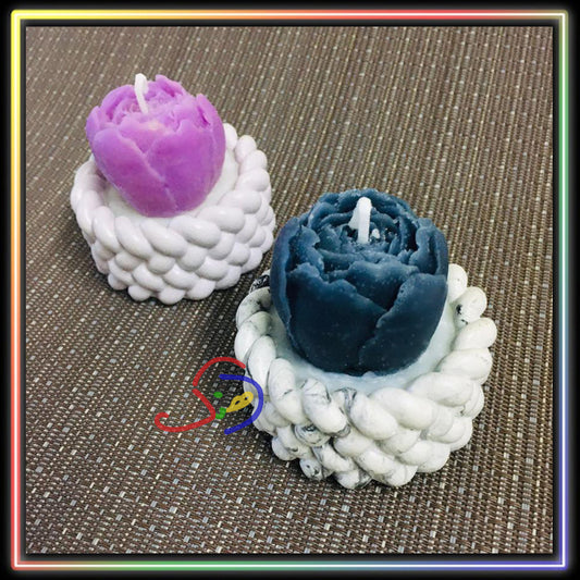 Tangled in Love Candle