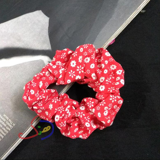 Tiny Flowers Scrunchie