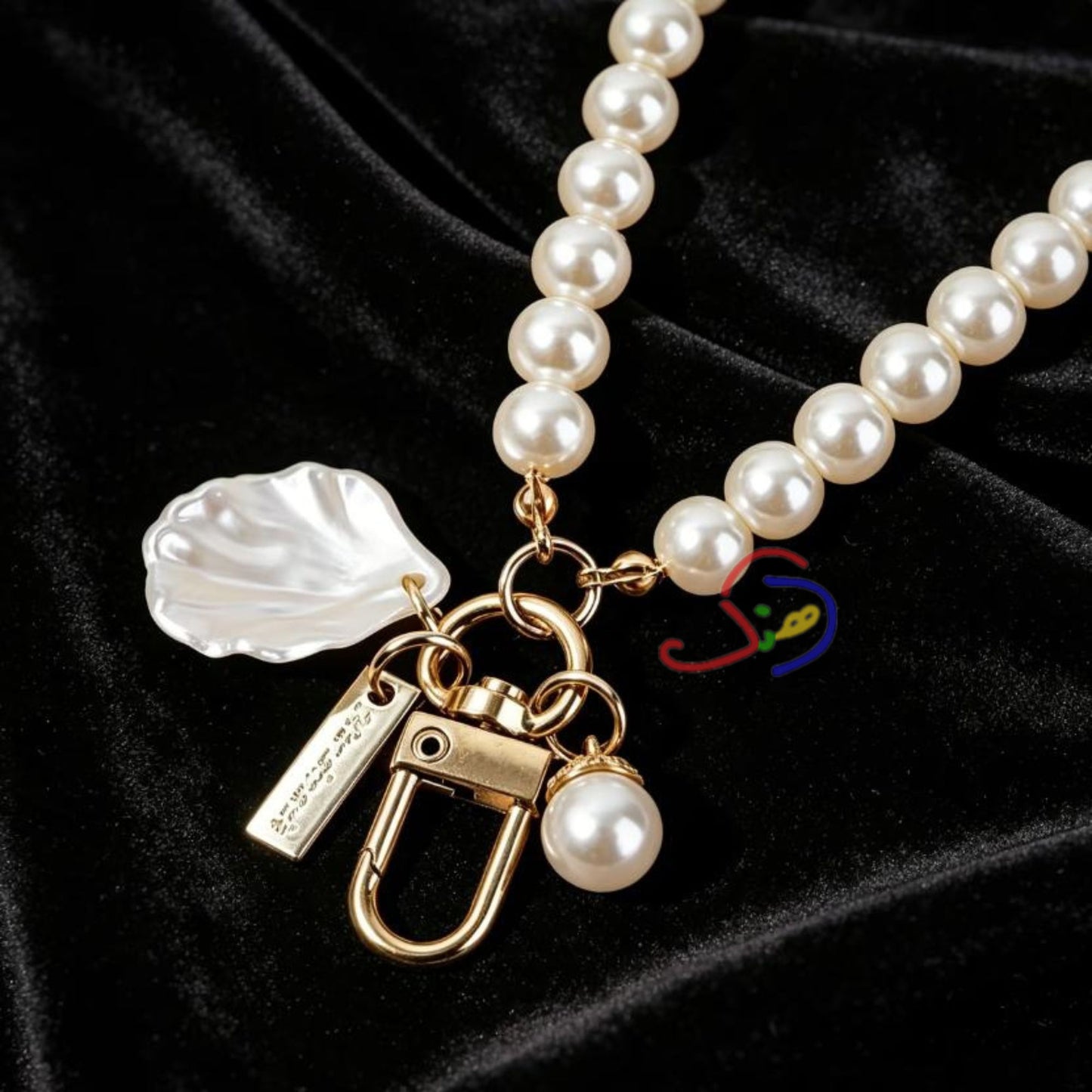 Shell Pearl Keychain