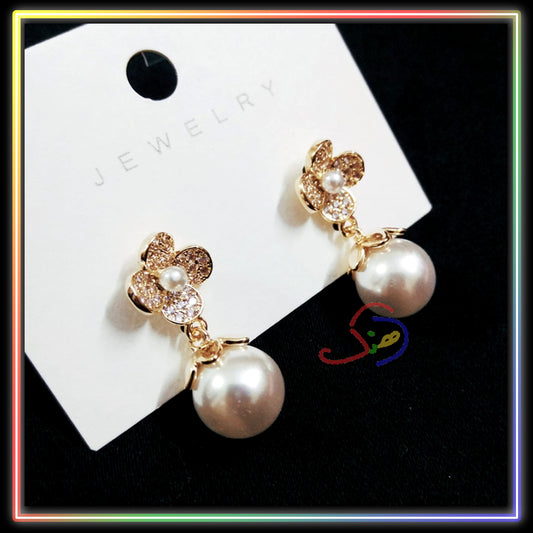 Dangle Pearl Earrings